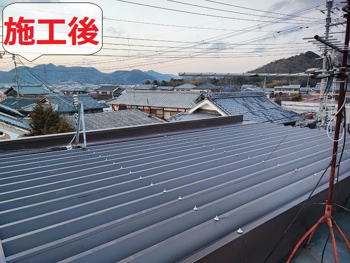 折板屋根の雨漏り修理後