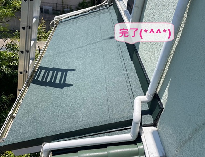 姫路市の住宅の1階屋根補修で洋瓦の部分葺き直しで雨漏り解決した現場の様子