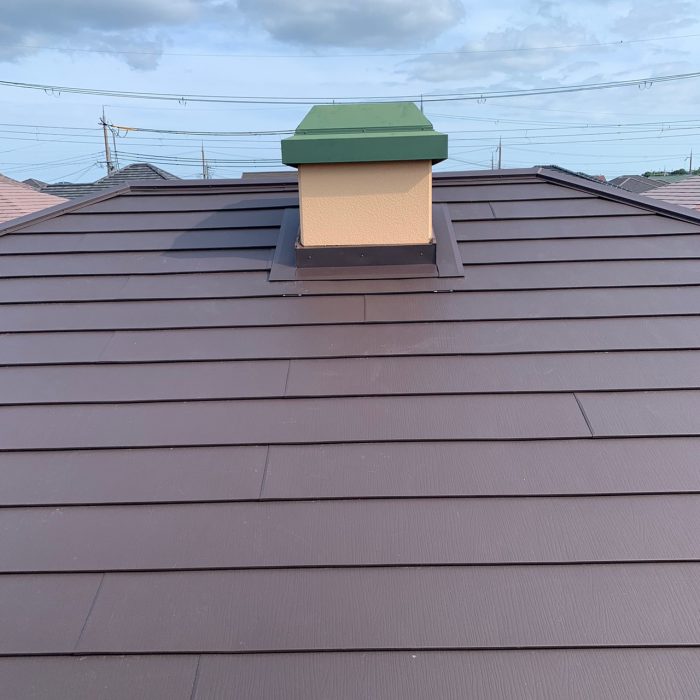 カバー工法後のガルテクト屋根
