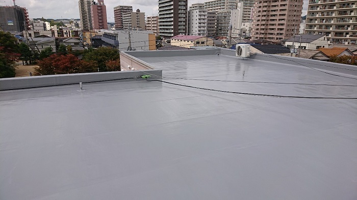 三田市で屋上の防水リフォーム工事が完了した様子