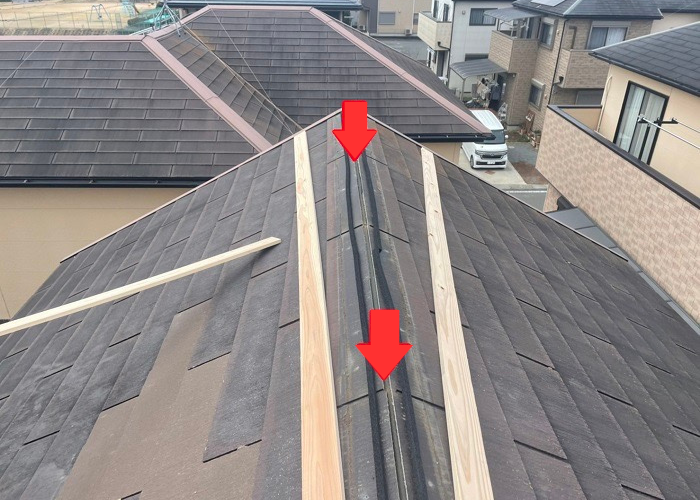 丹波篠山　スレート屋根補修で防水シーラーを取り付けた様子