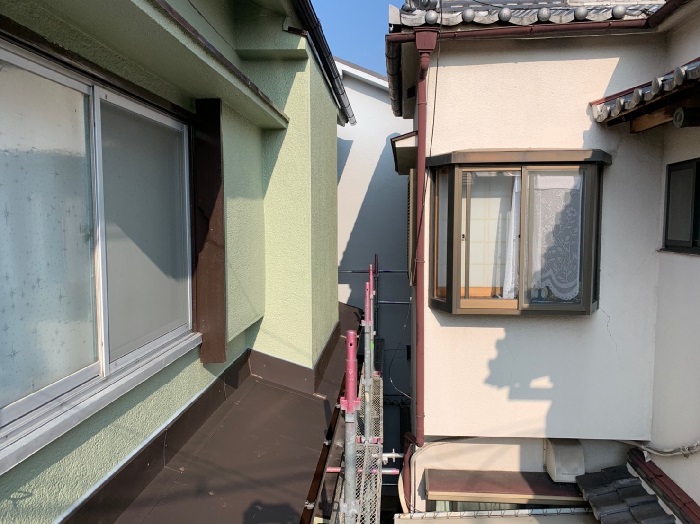 神戸市須磨区で庇屋根の雨漏り修繕を行った後の様子